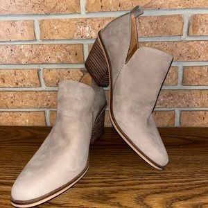 NWOT Lucky Brand Women’s 9 1/2 Booties